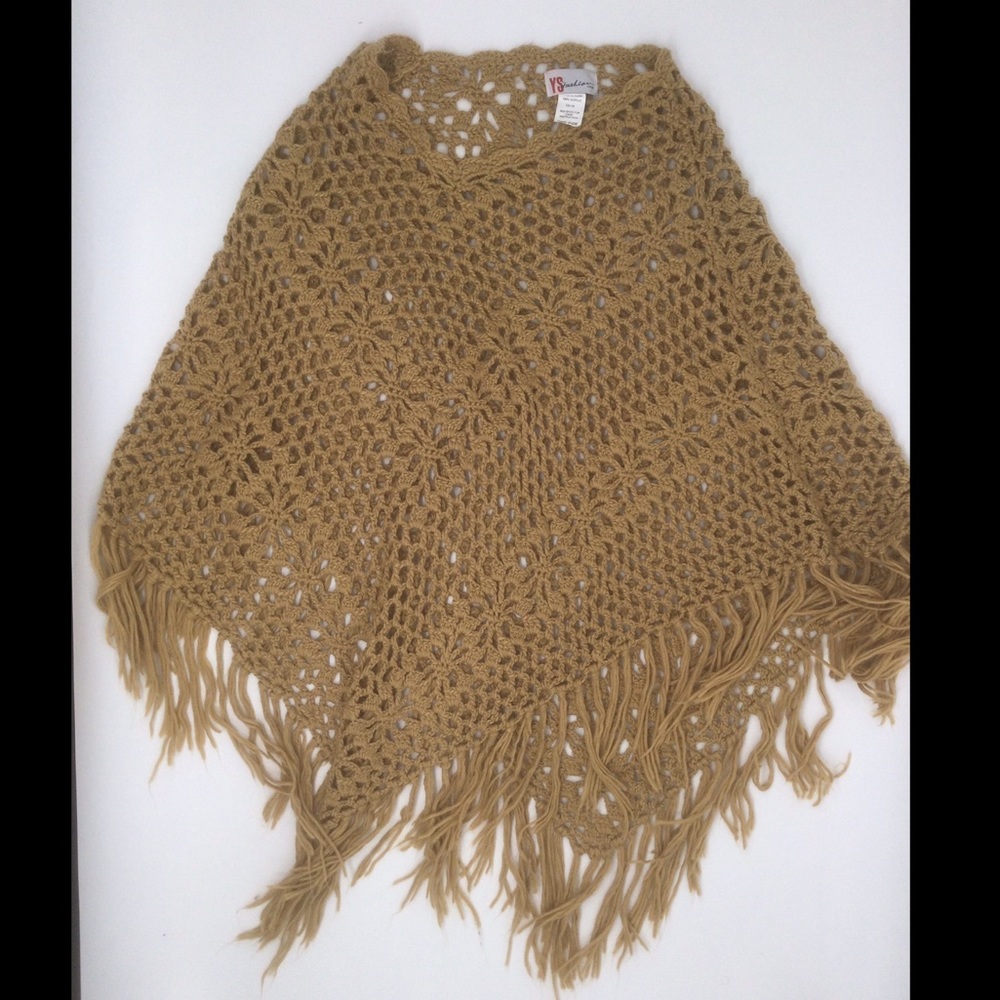 YSFashion One Size Tan Crochet Poncho - Picture 3 of 5